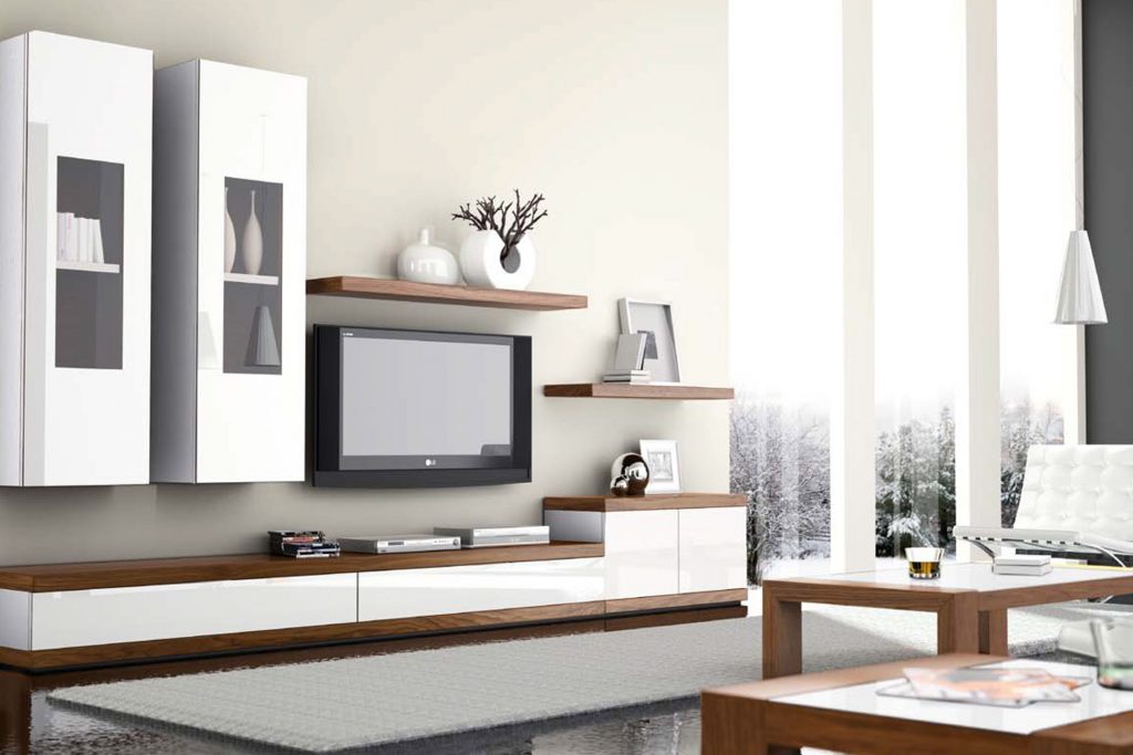 mesa en blanco y madera